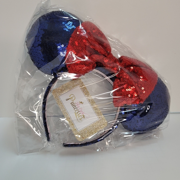 Loungefly Captain America Mini Backpack Flashback Edition Set Complete With Box - Picture 3 of 11